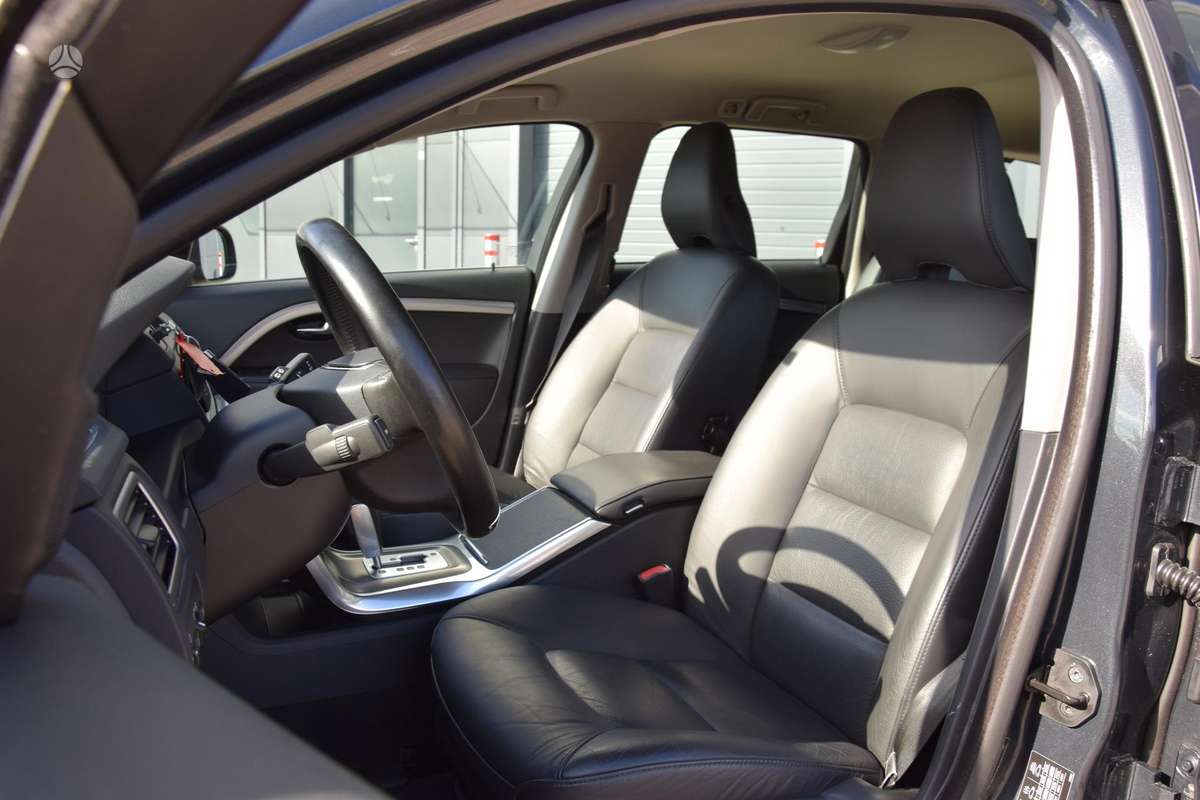 Volvo V70, 1.6 l., Универсал