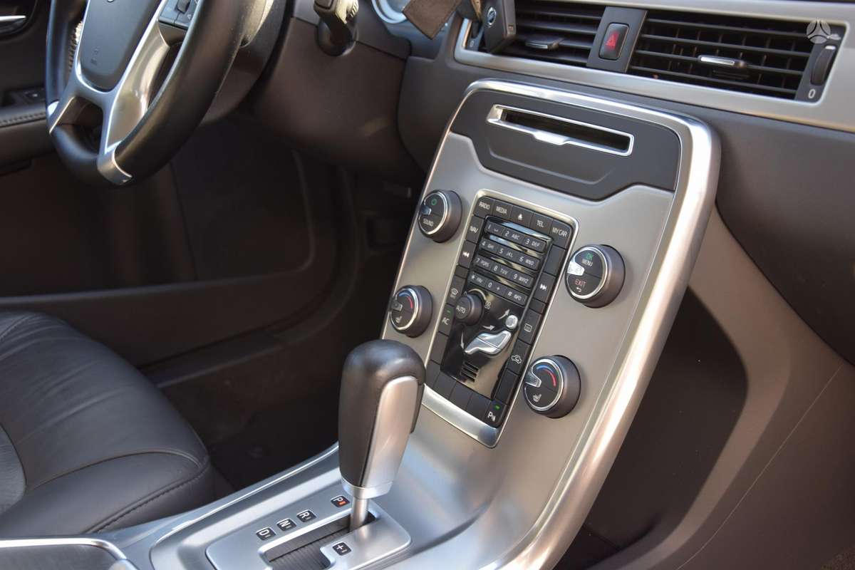 Volvo V70, 1.6 l., Универсал