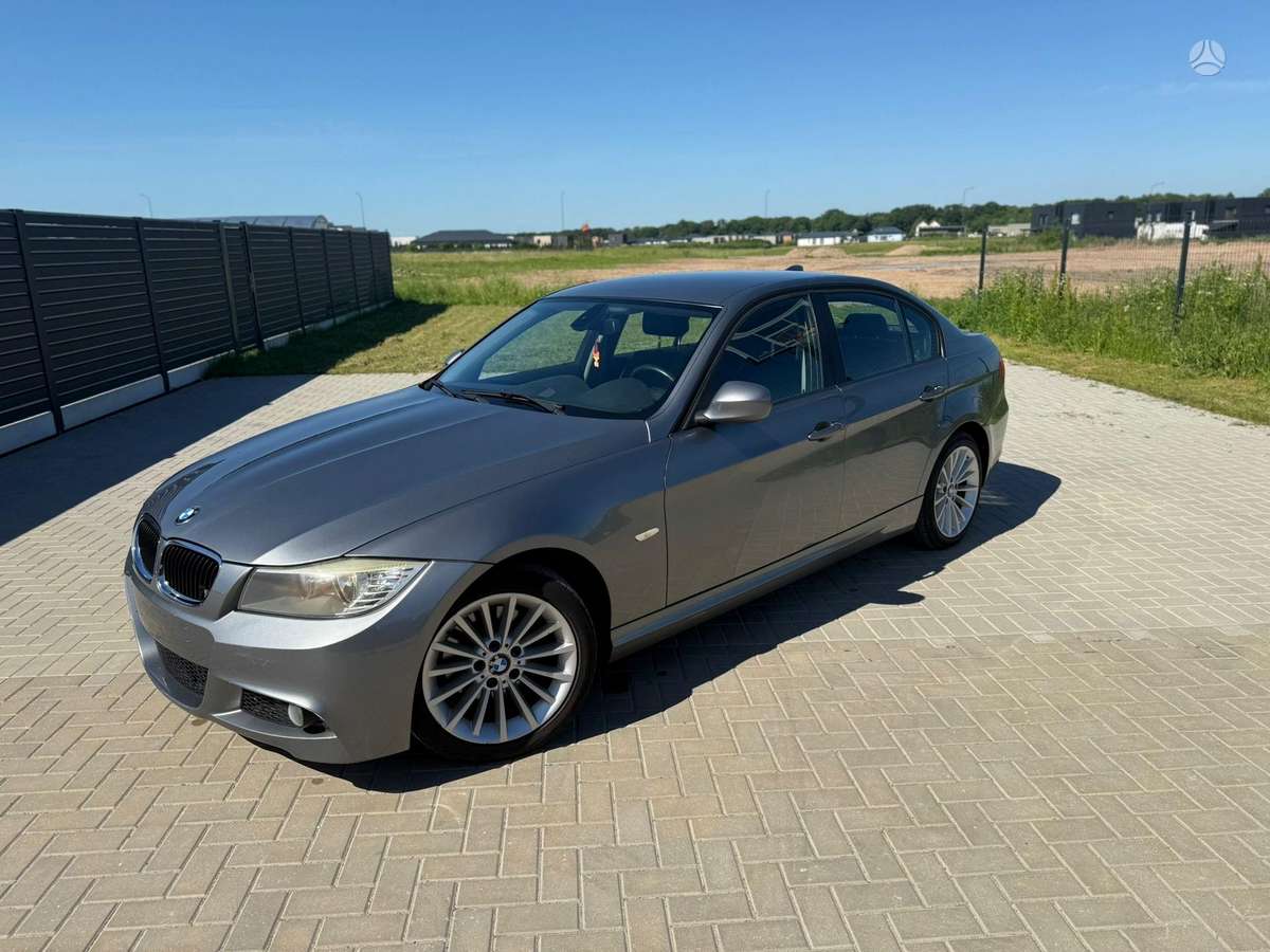 BMW 320, 2.0 l., Седан