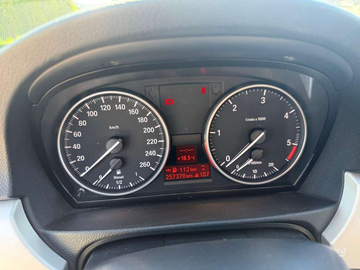 BMW 320, 2.0 l., sedanas