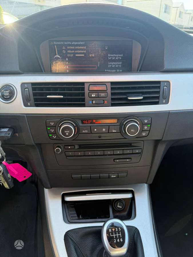 BMW 320, 2.0 l., sedanas