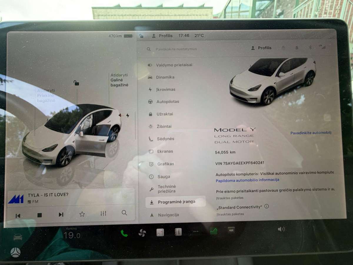 Tesla Model Y, Хэтчбек
