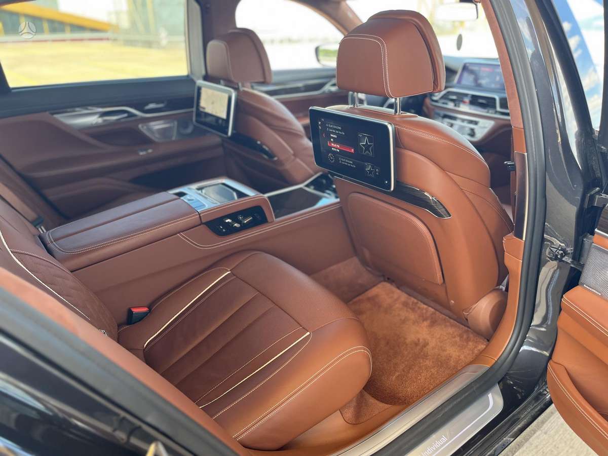 BMW 730, 3.0 l., Седан