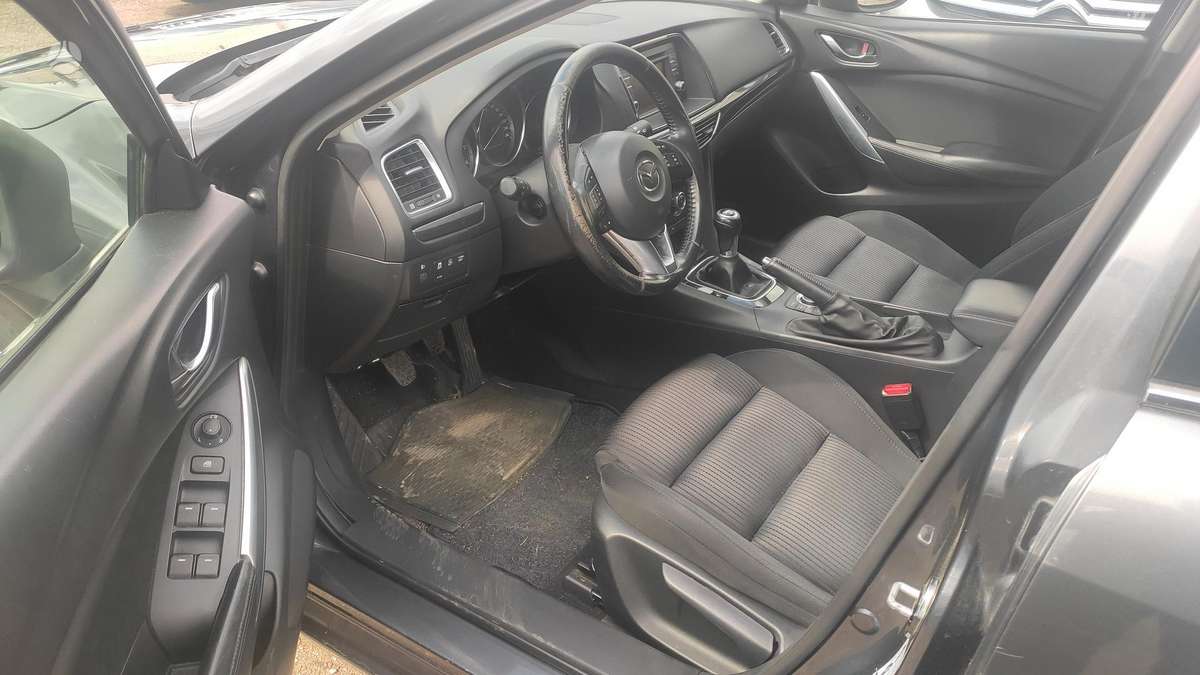 Mazda 6, 2.2 l., wagon
