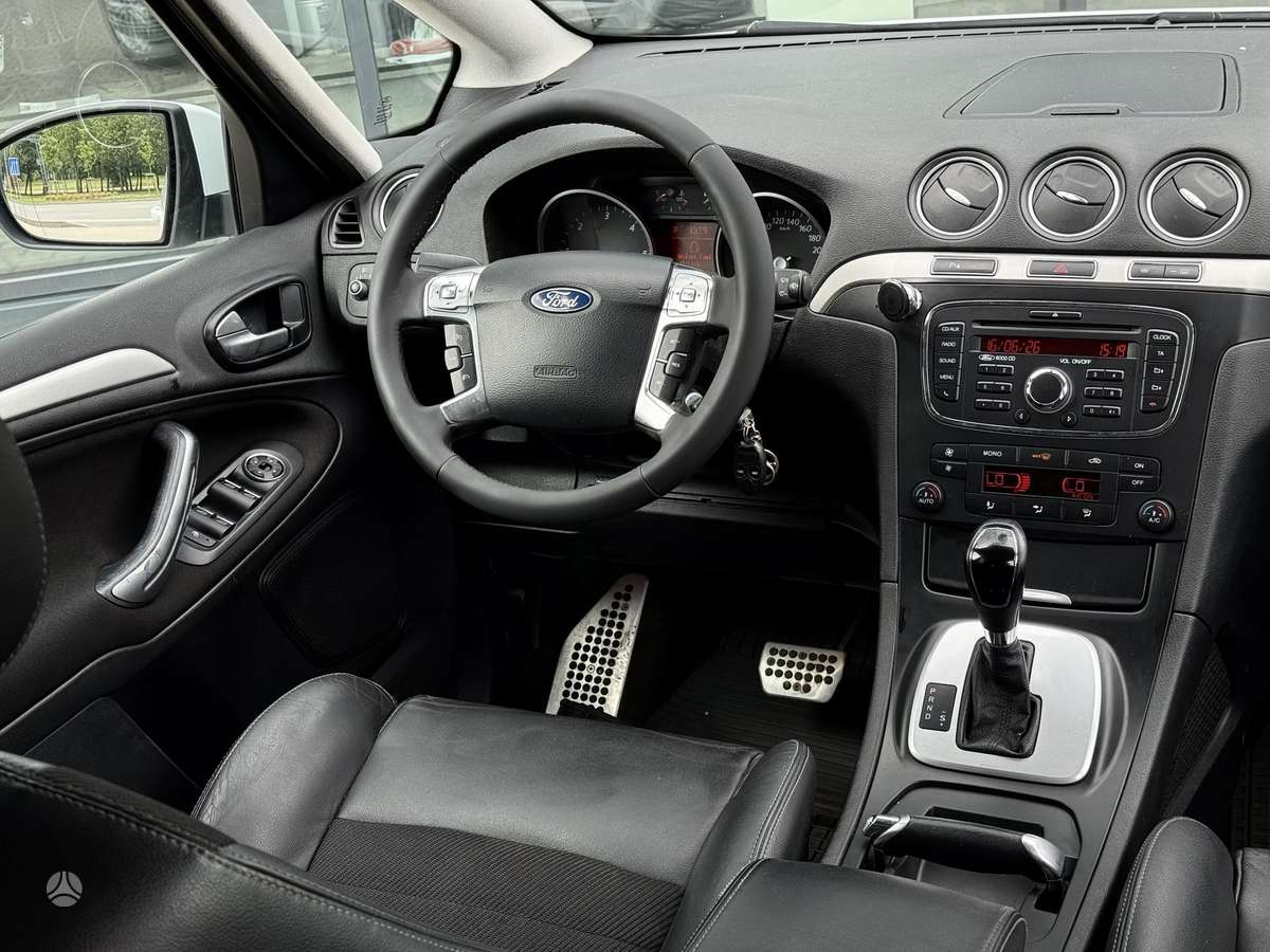 Ford S-MAX, Минивэн