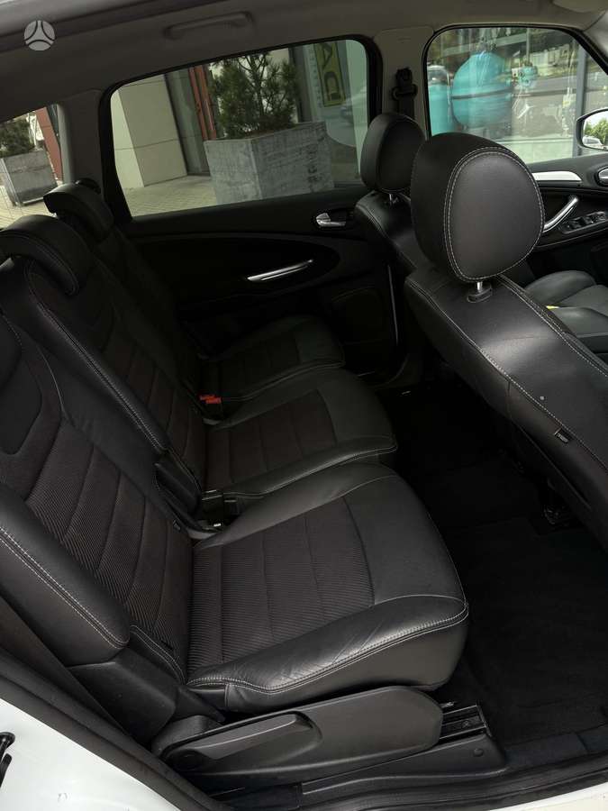 Ford S-MAX, Минивэн