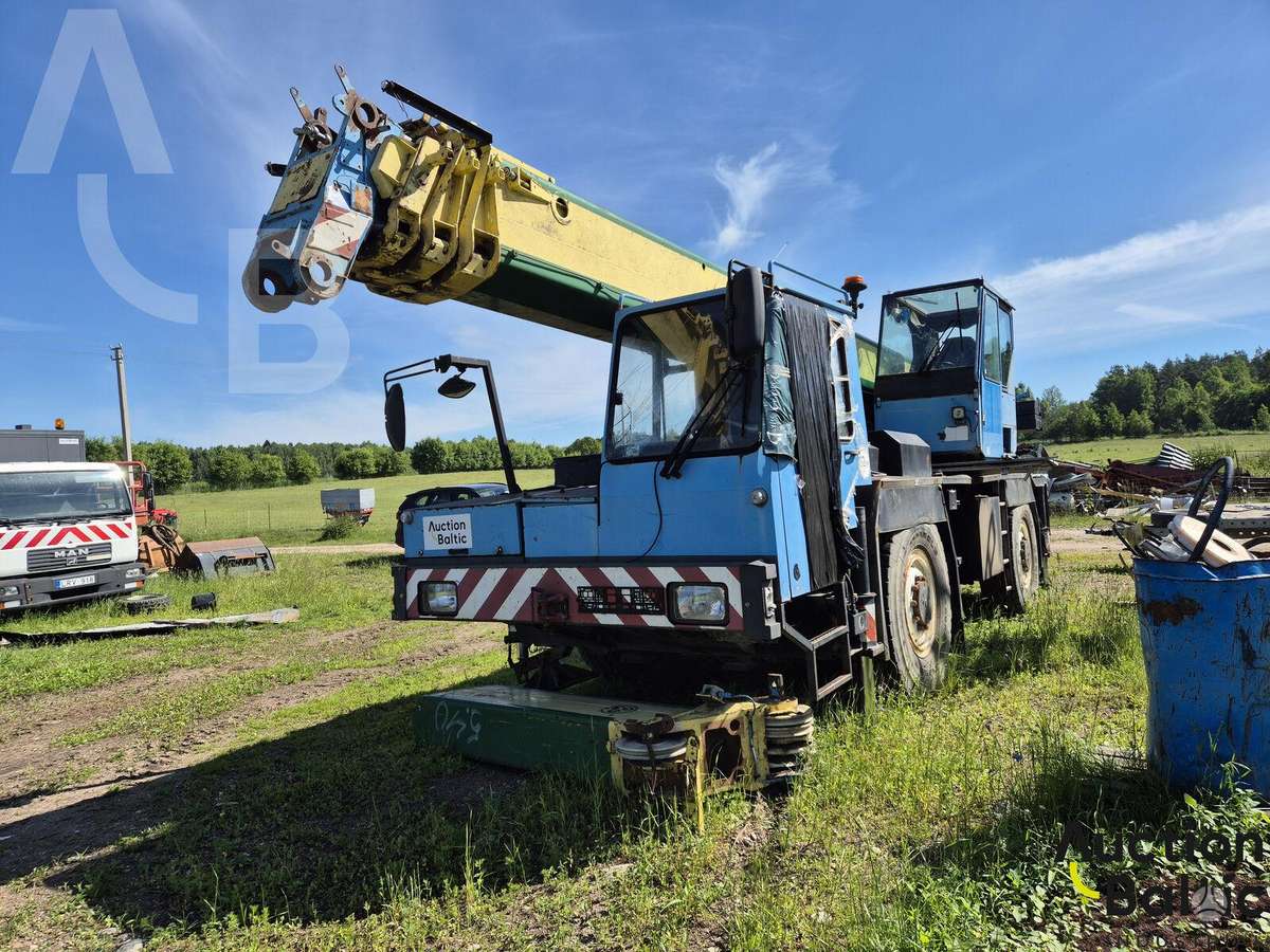 Liebherr LTM 1025, краны