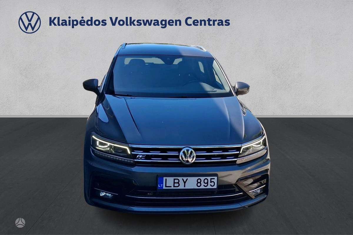 Volkswagen Tiguan - 2