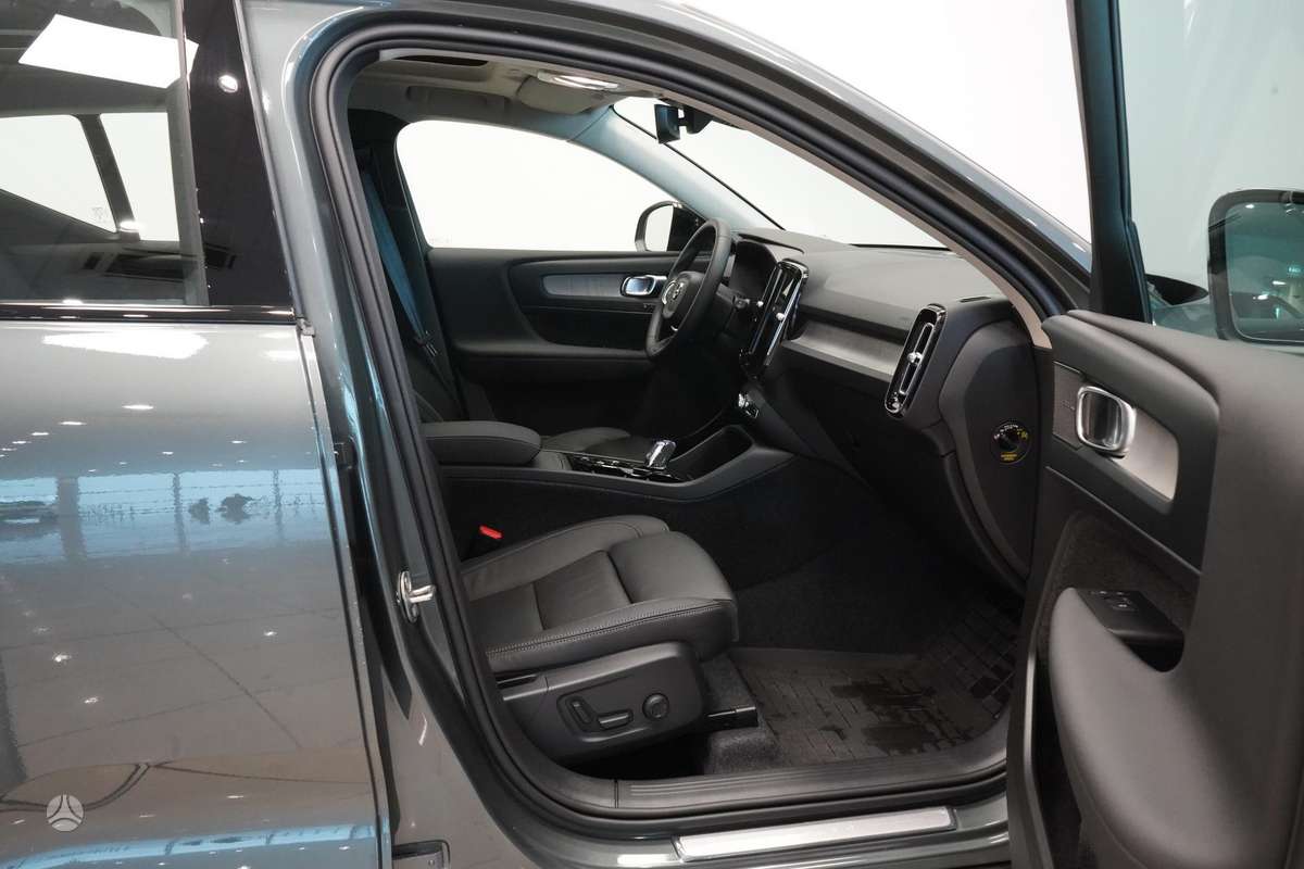 Volvo XC40 - 10