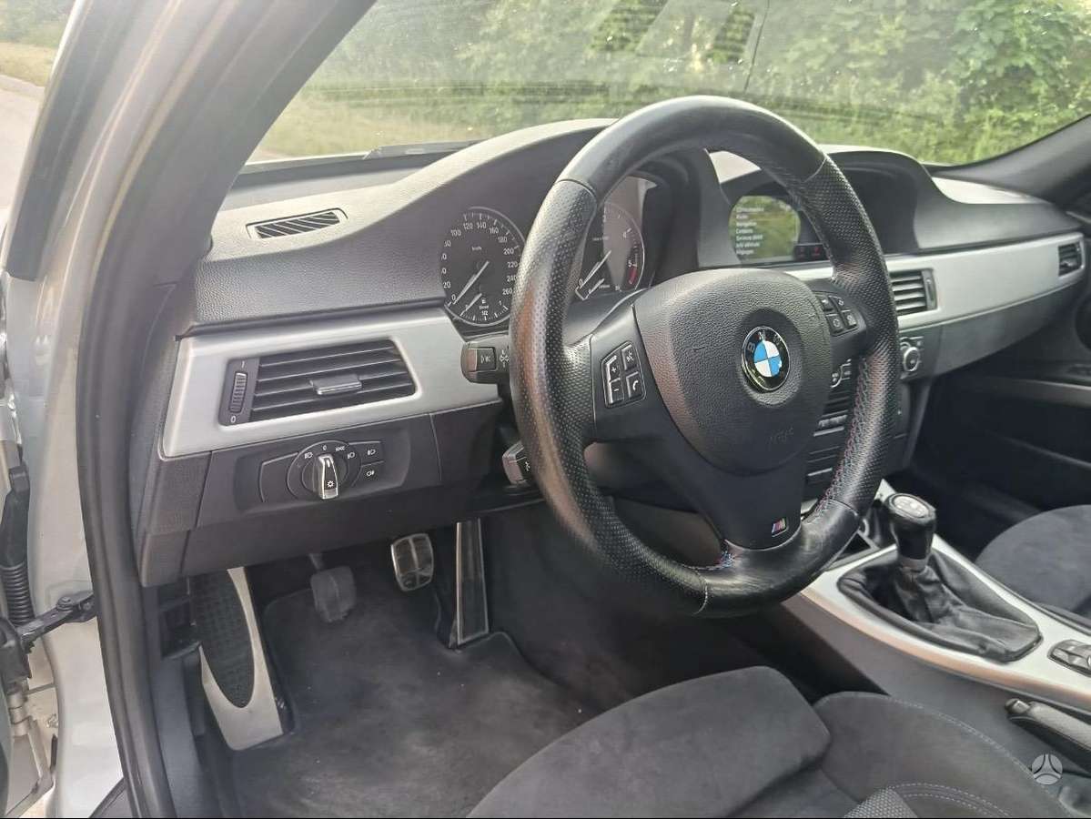 BMW 320, 2.0 l., Универсал