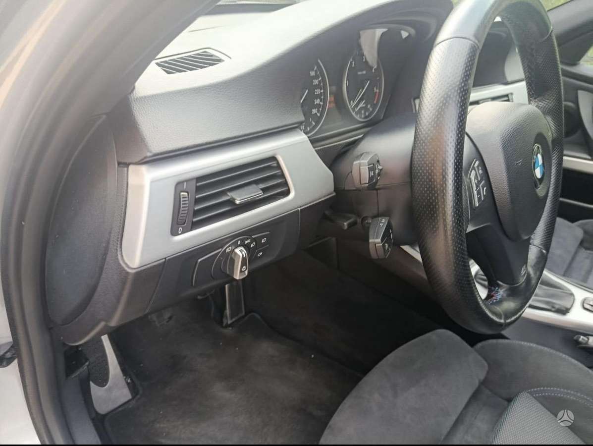 BMW 320, 2.0 l., Универсал