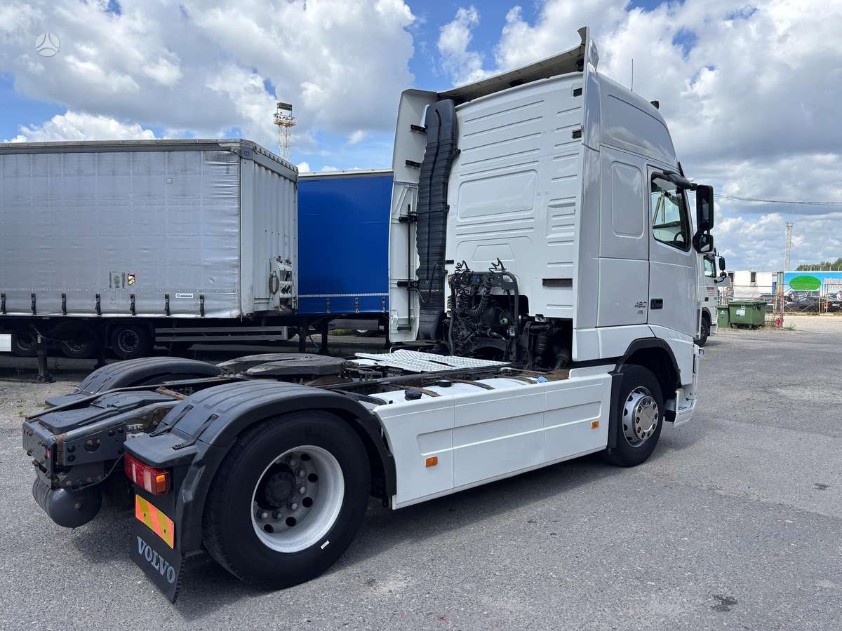 Volvo FH 460, double sleeper