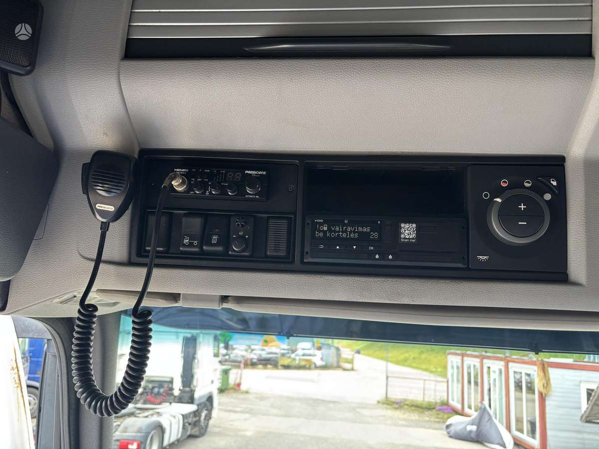 Volvo FH 460, double sleeper