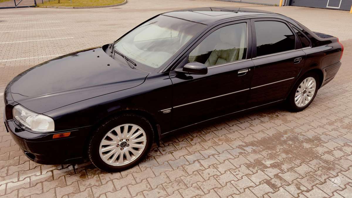 Volvo S80 - 1