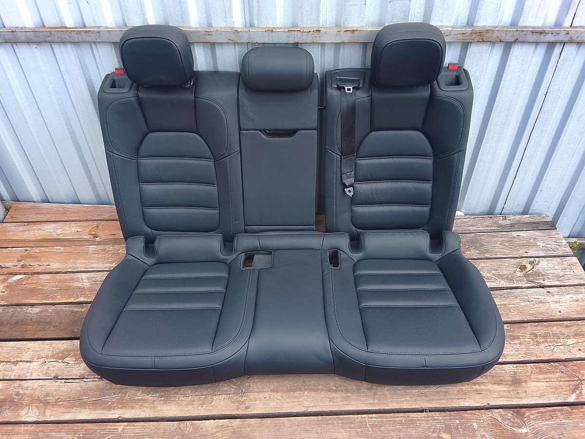 Porsche Macan door upholstery, seats