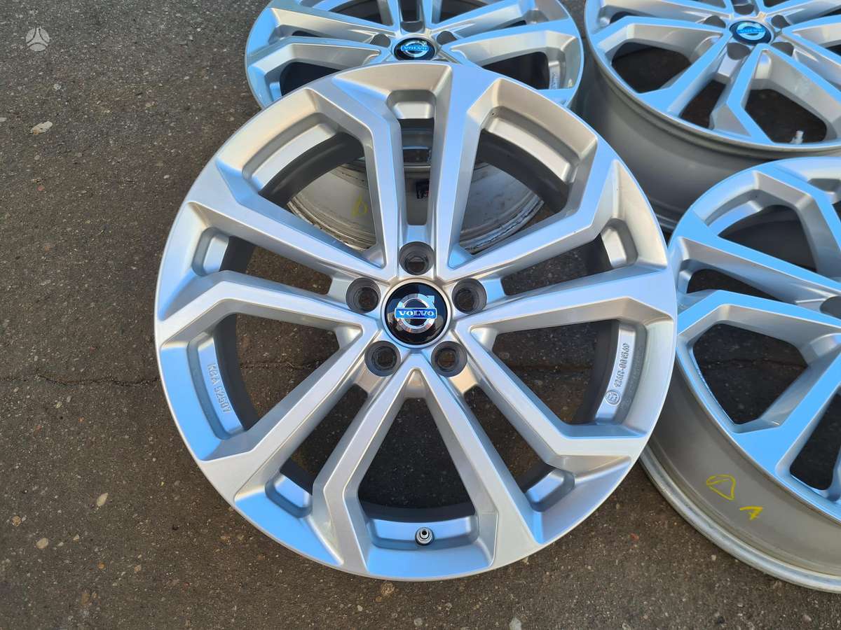 Volvo Xc40 Xc60, light alloy, R18