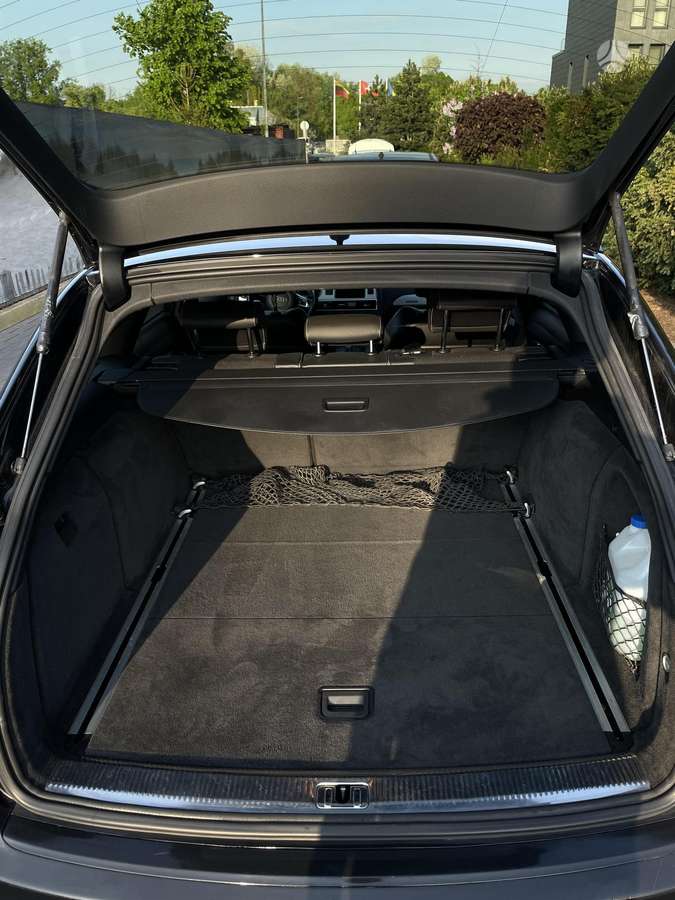 Audi A6, 3.0 l., universalas