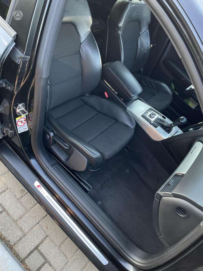 Audi A6, 3.0 l., wagon