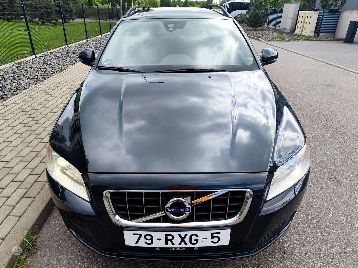 Volvo V70, 2.0 l., Универсал