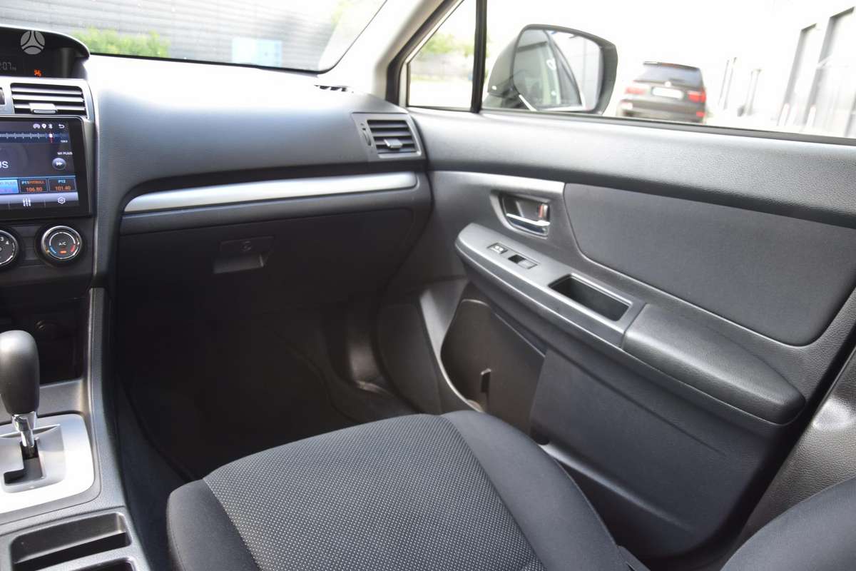 Subaru Impreza, 2.0 l., hatchback
