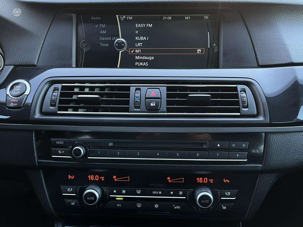 BMW 520, 2.0 l., Седан
