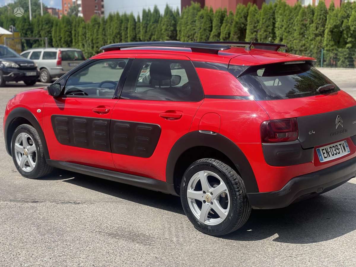 Citroen C4 Cactus, 1.2 l., hatchback