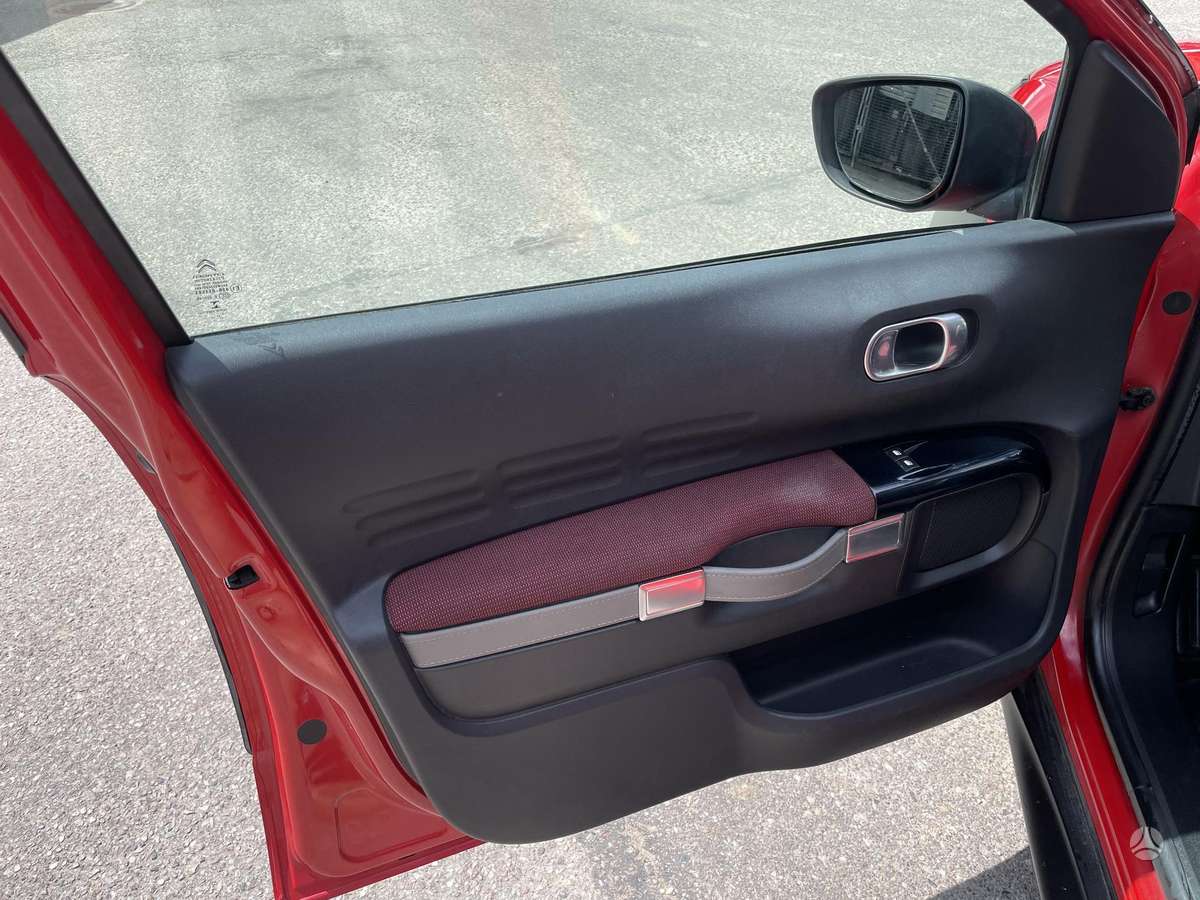 Citroen C4 Cactus, 1.2 l., hatchback