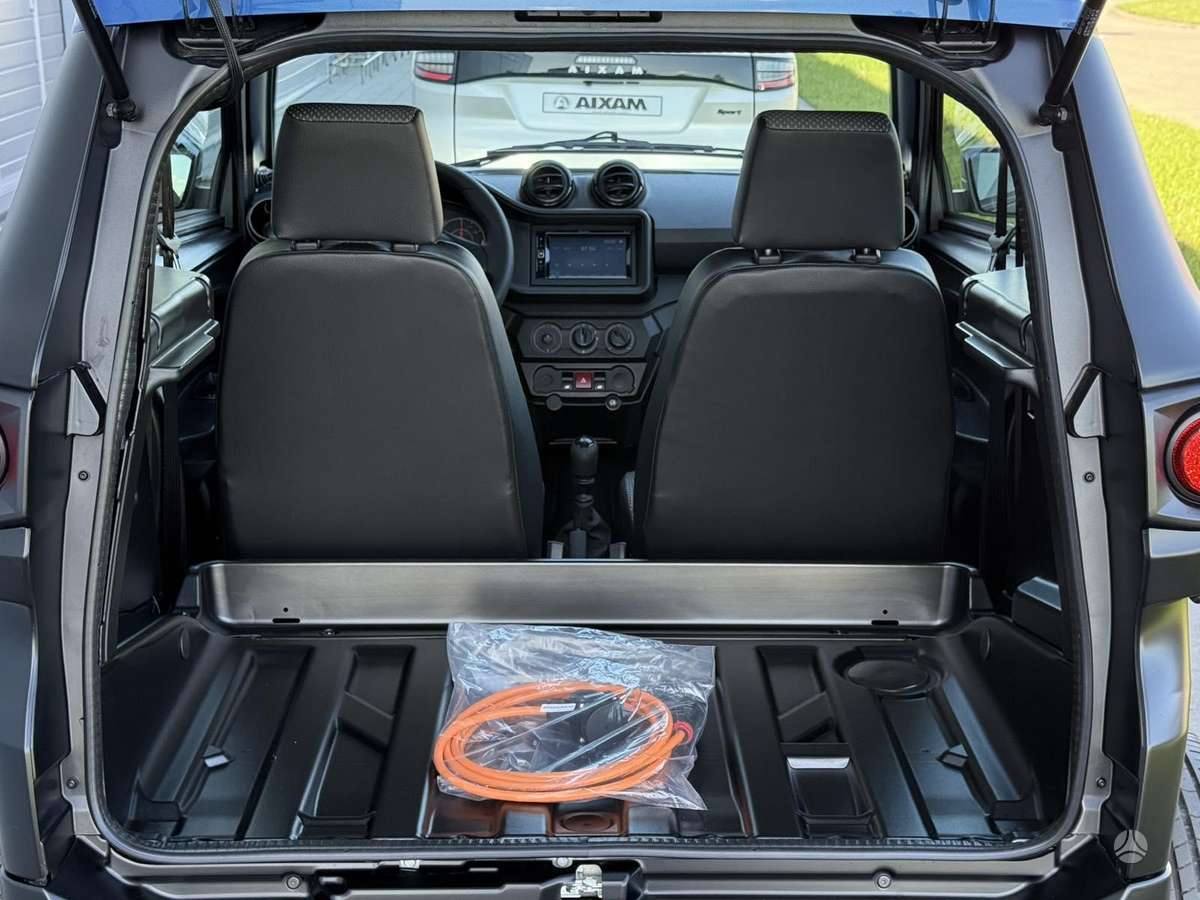 Aixam e-Scouty Evo, hatchback