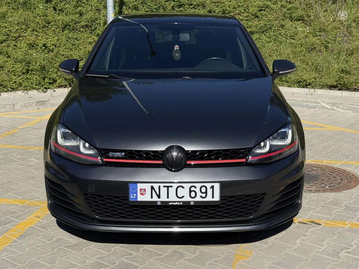 Volkswagen Golf, 2.0 l., hatchback