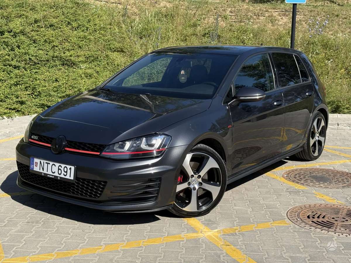 Volkswagen Golf, 2.0 l., hatchback