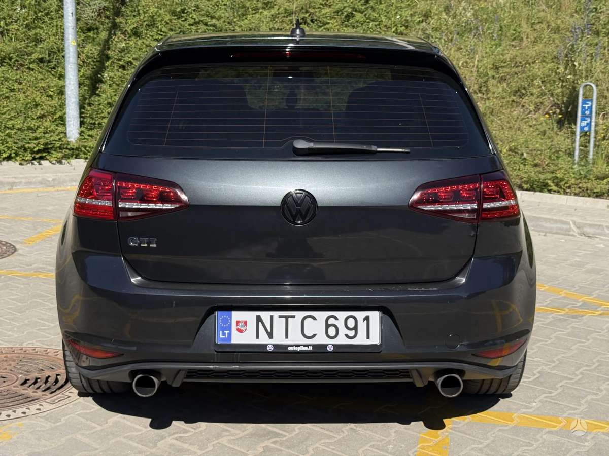 Volkswagen Golf, 2.0 l., hatchback