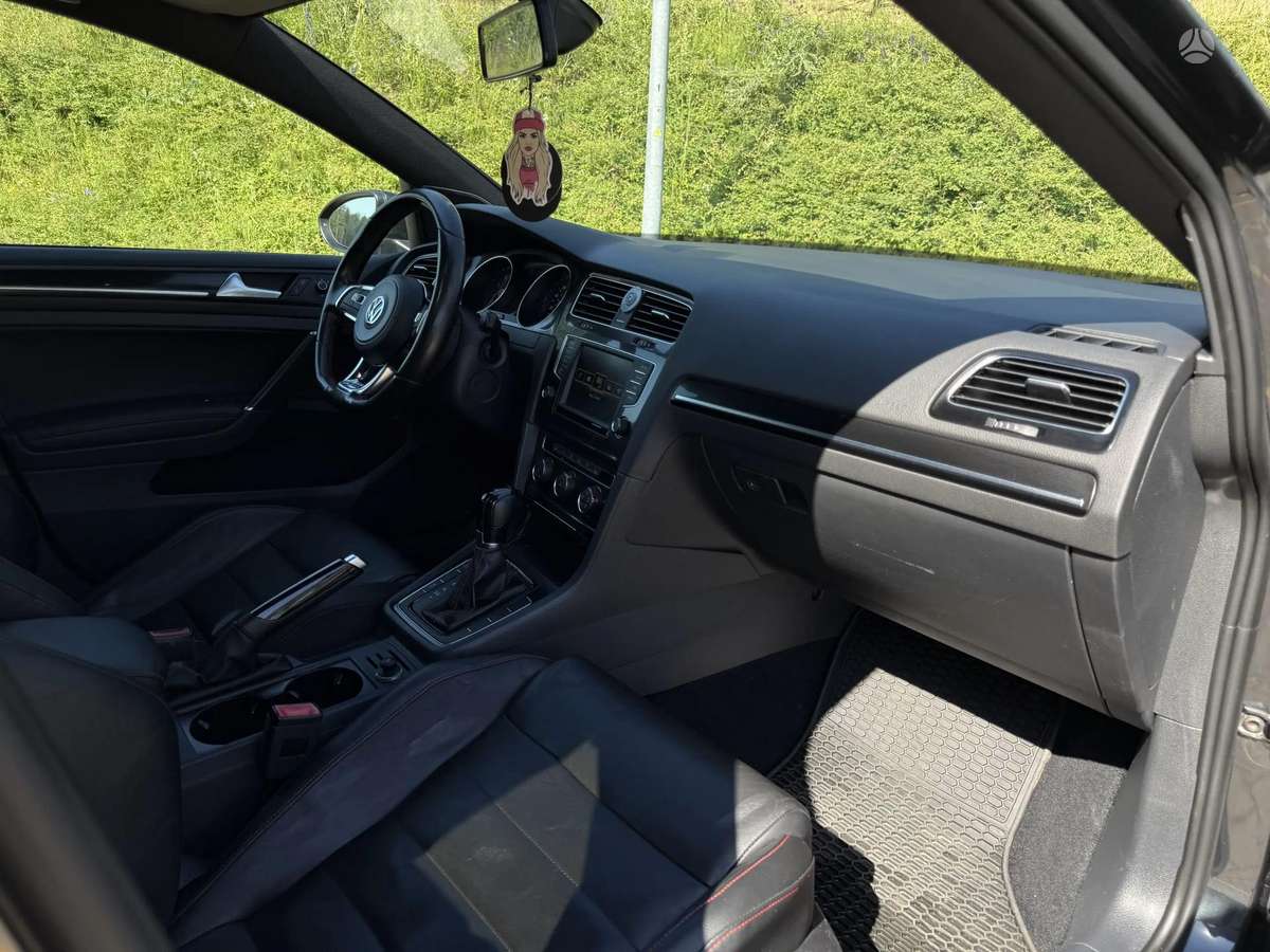 Volkswagen Golf, 2.0 l., hatchback