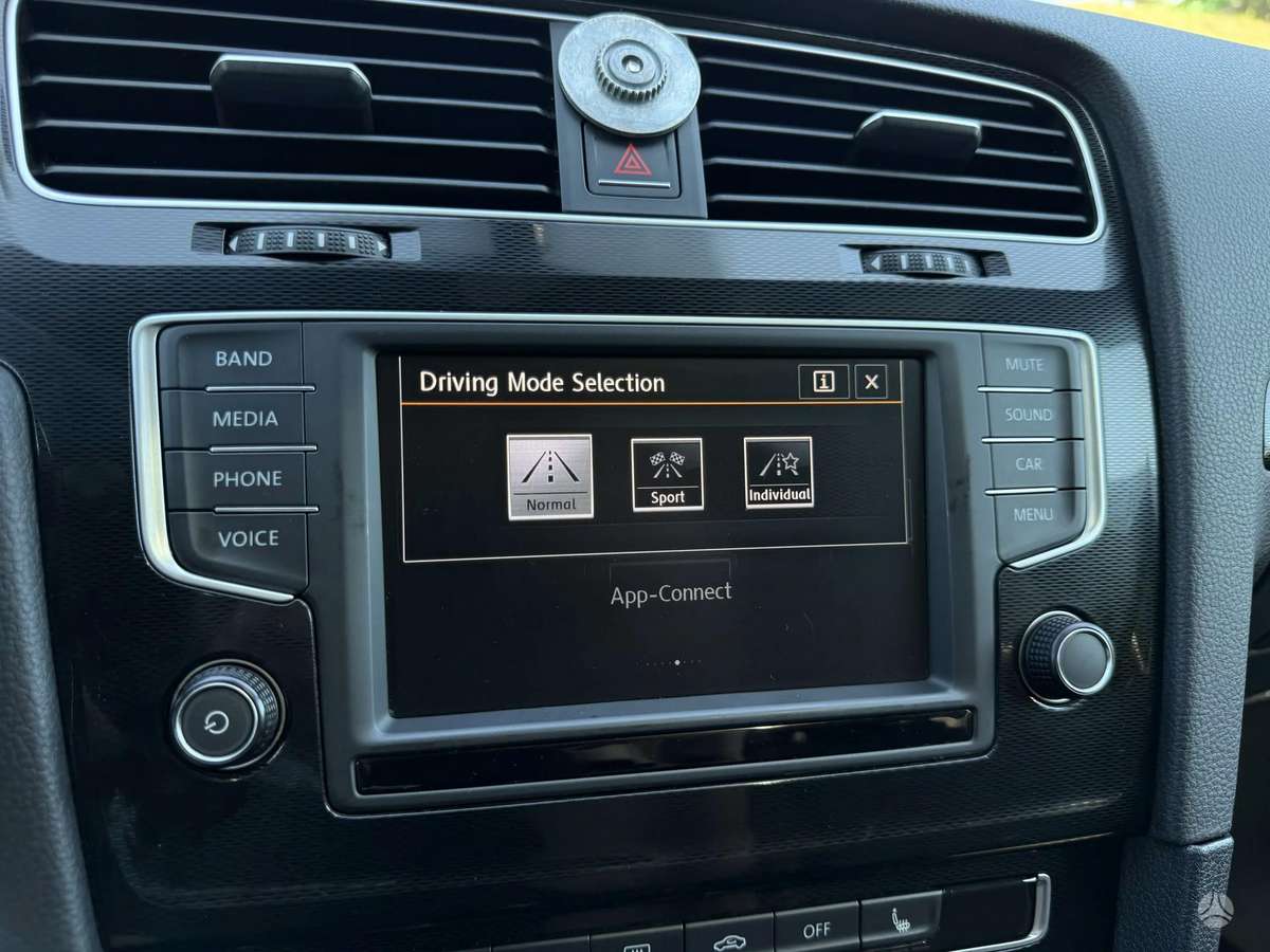 Volkswagen Golf, 2.0 l., hatchback