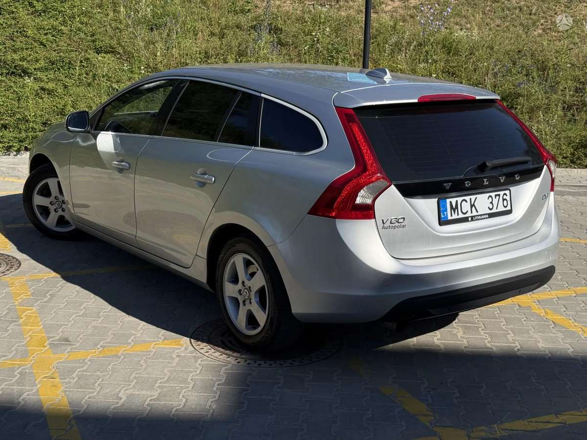 Volvo V60, 2.0 l., Универсал