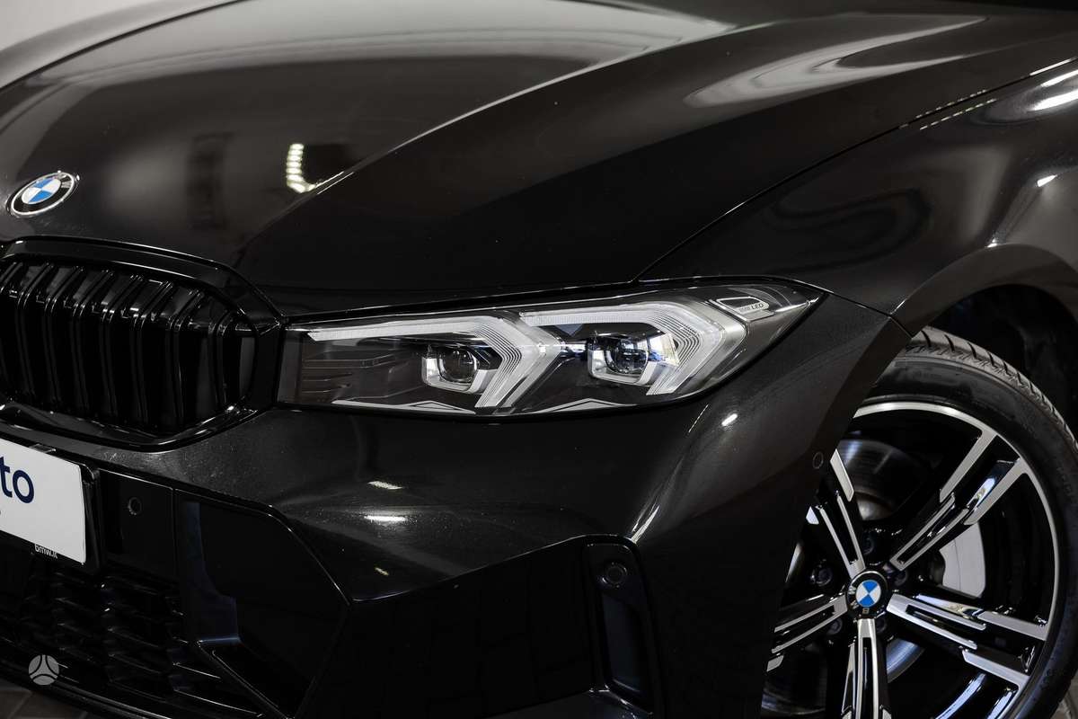 BMW 330, 2.0 l., Универсал