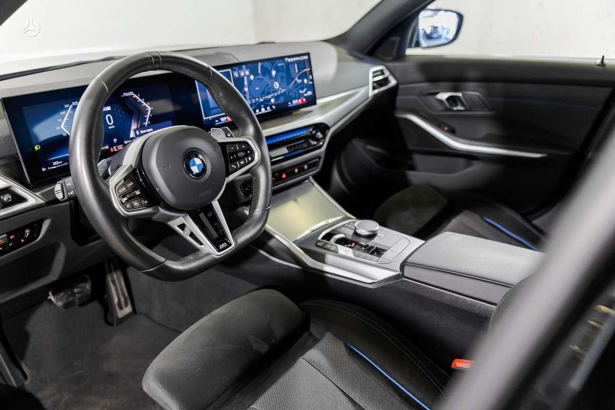 BMW 330, 2.0 l., wagon