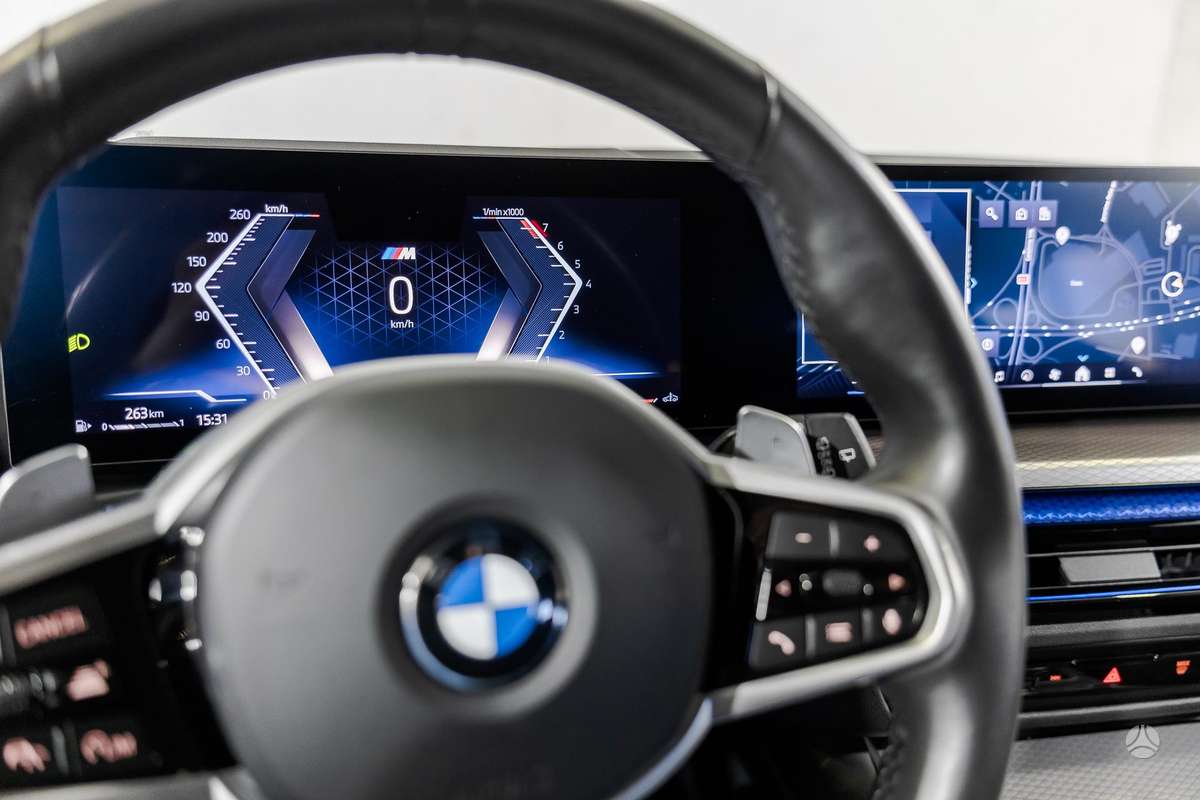 BMW 330, 2.0 l., Универсал