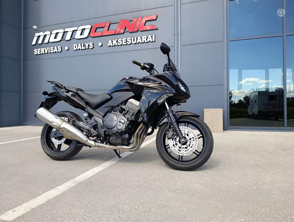 Honda CBF 1000cc, street / classic