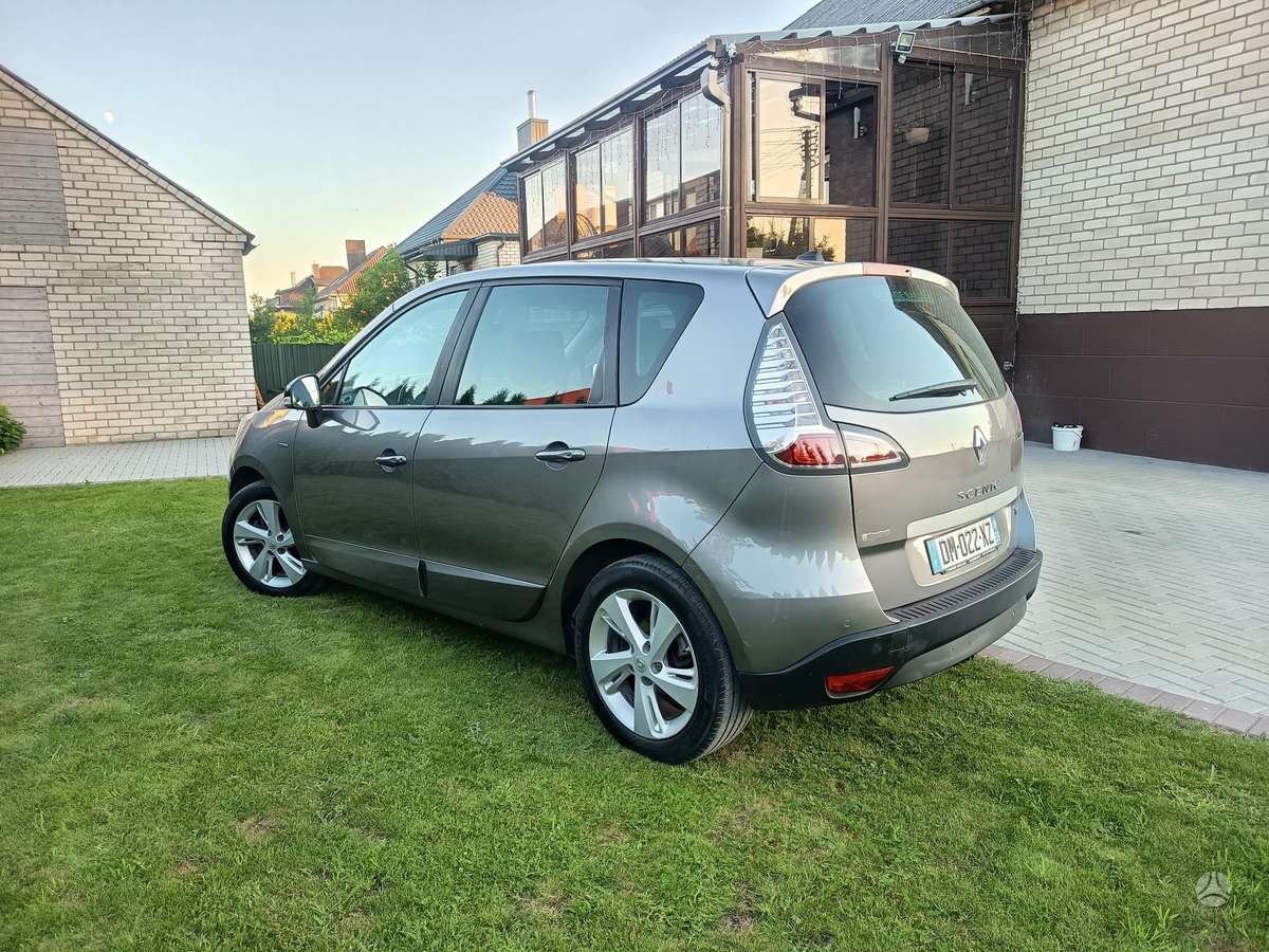 Renault Scenic, 1.2 l., Минивэн