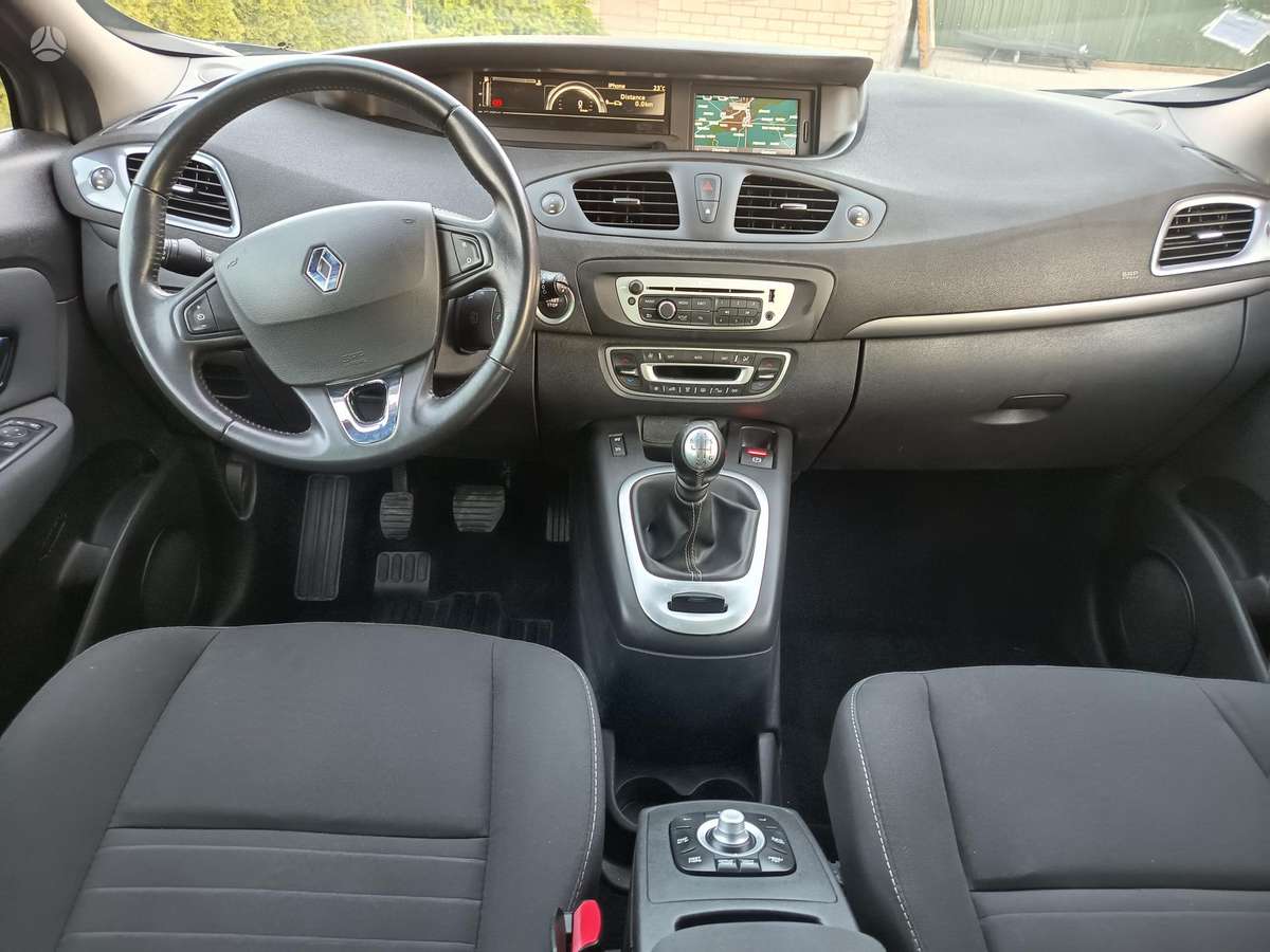 Renault Scenic, 1.2 l., Минивэн