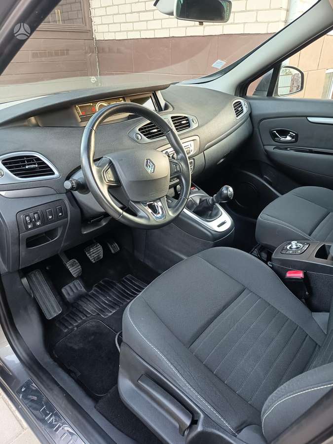 Renault Scenic, 1.2 l., Минивэн