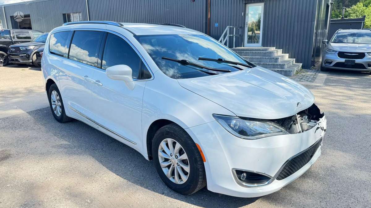 Chrysler Pacifica, 3.6 l., Минивэн