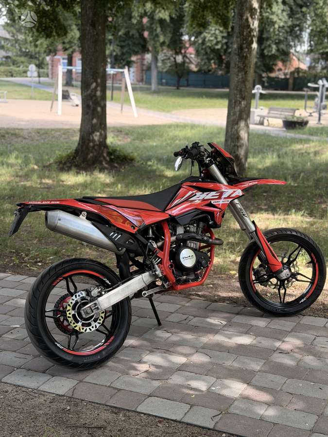 Beta RR 125cc, supermoto