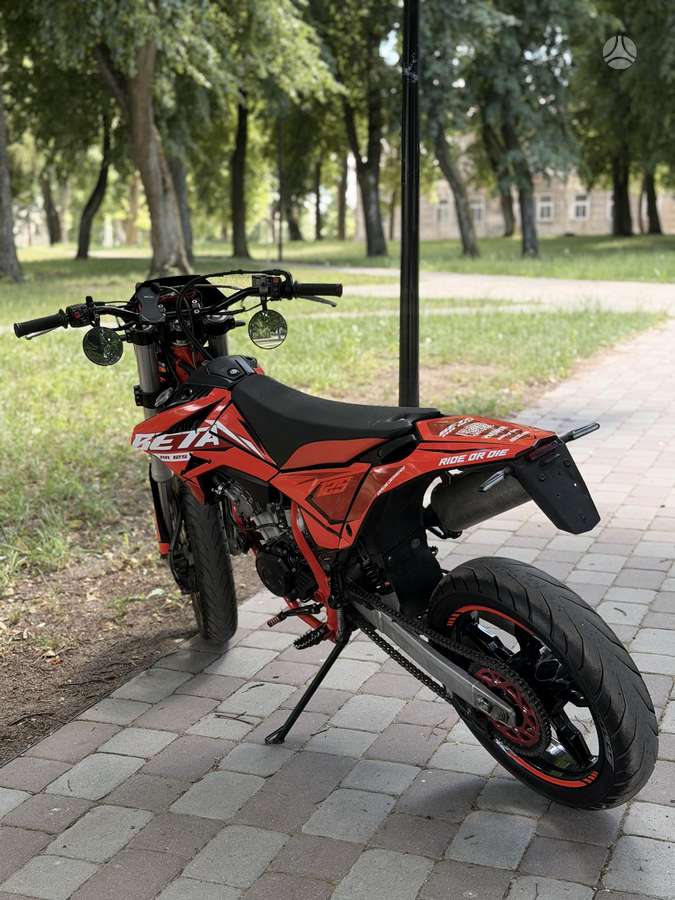 Beta RR 125cc, supermoto