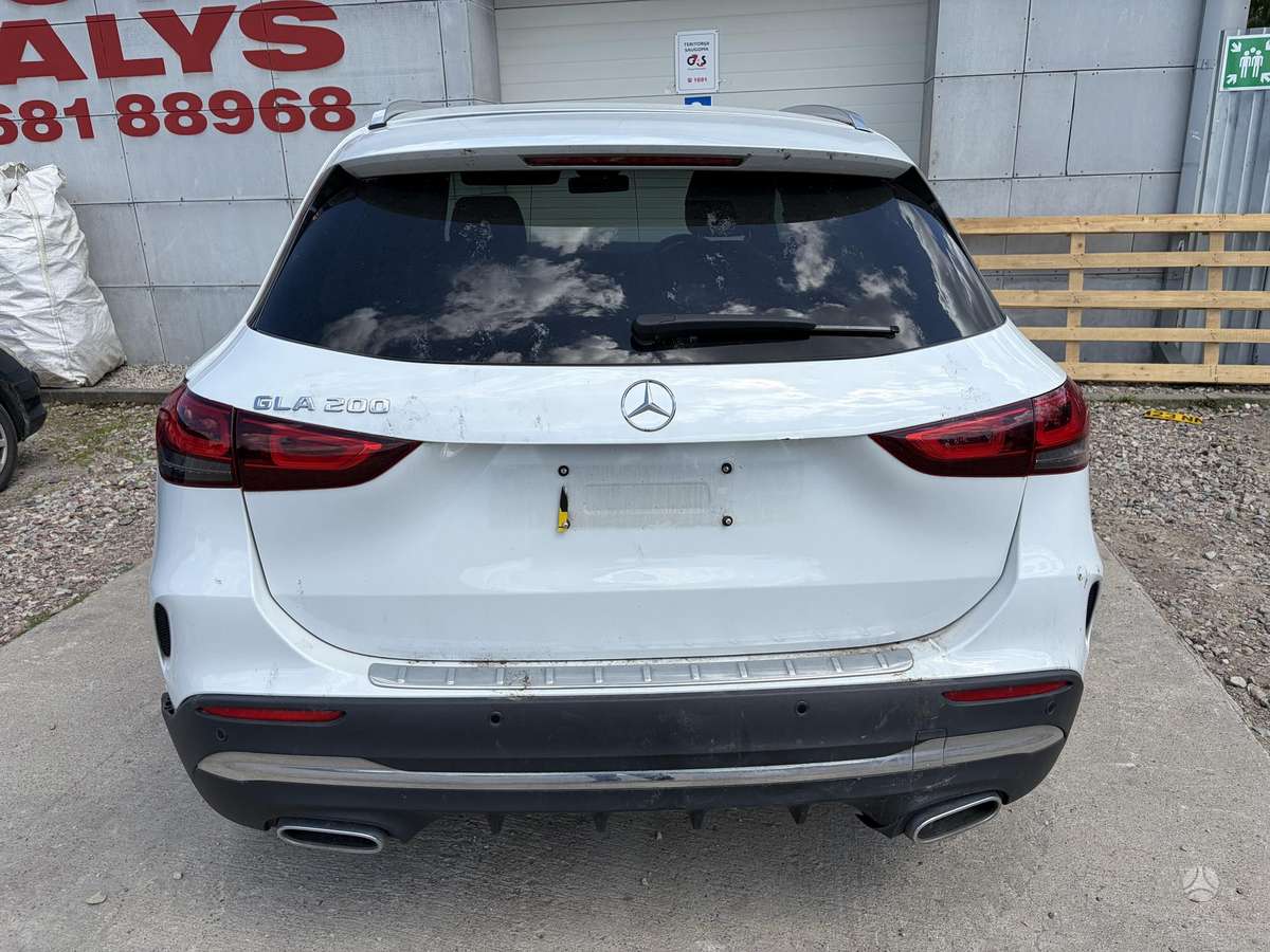 Mercedes-Benz GLA klasė