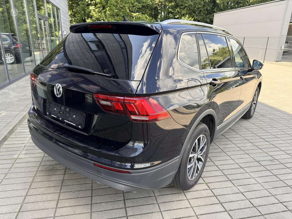 Volkswagen Tiguan Allspace - 4