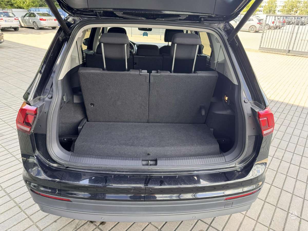 Volkswagen Tiguan Allspace - 6
