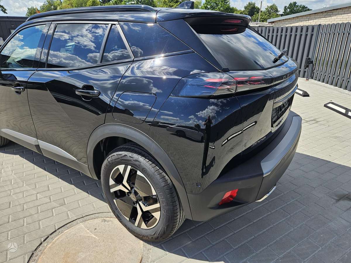 Peugeot 2008 - 4