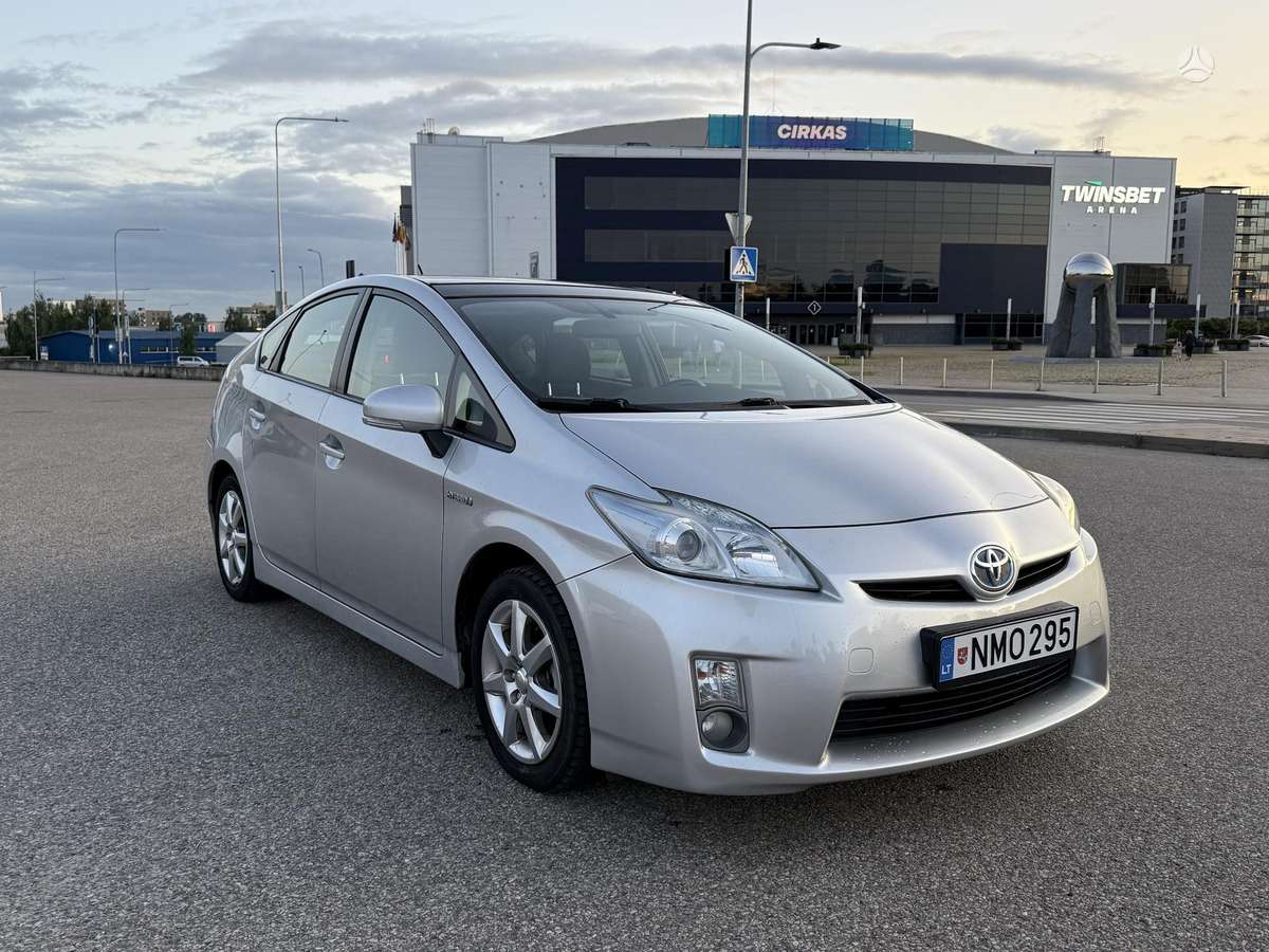 Toyota Prius, hečbeks