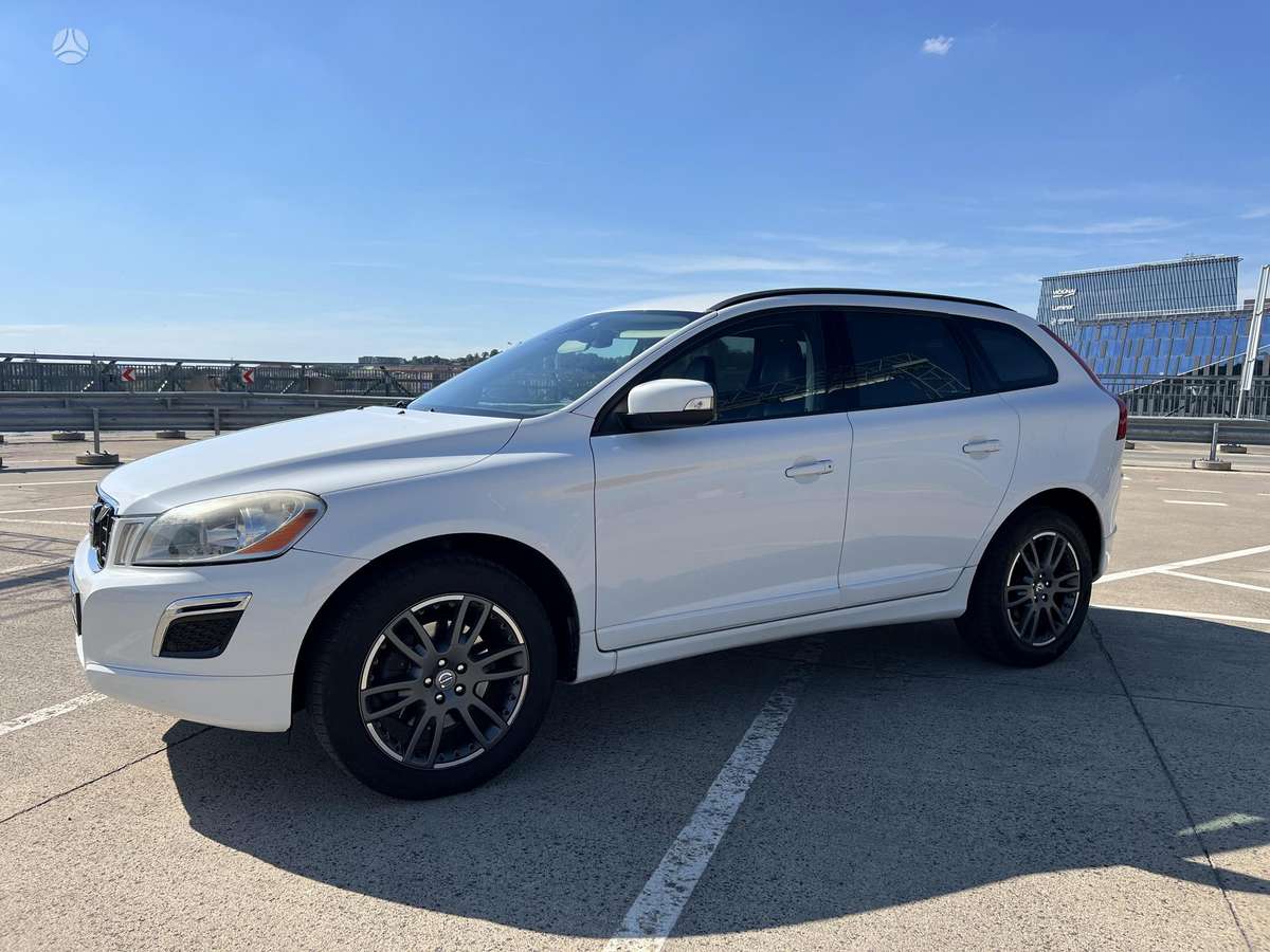 Volvo XC60 - 1
